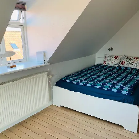 Hyggelig 1.sals I Midtby. Apartament *